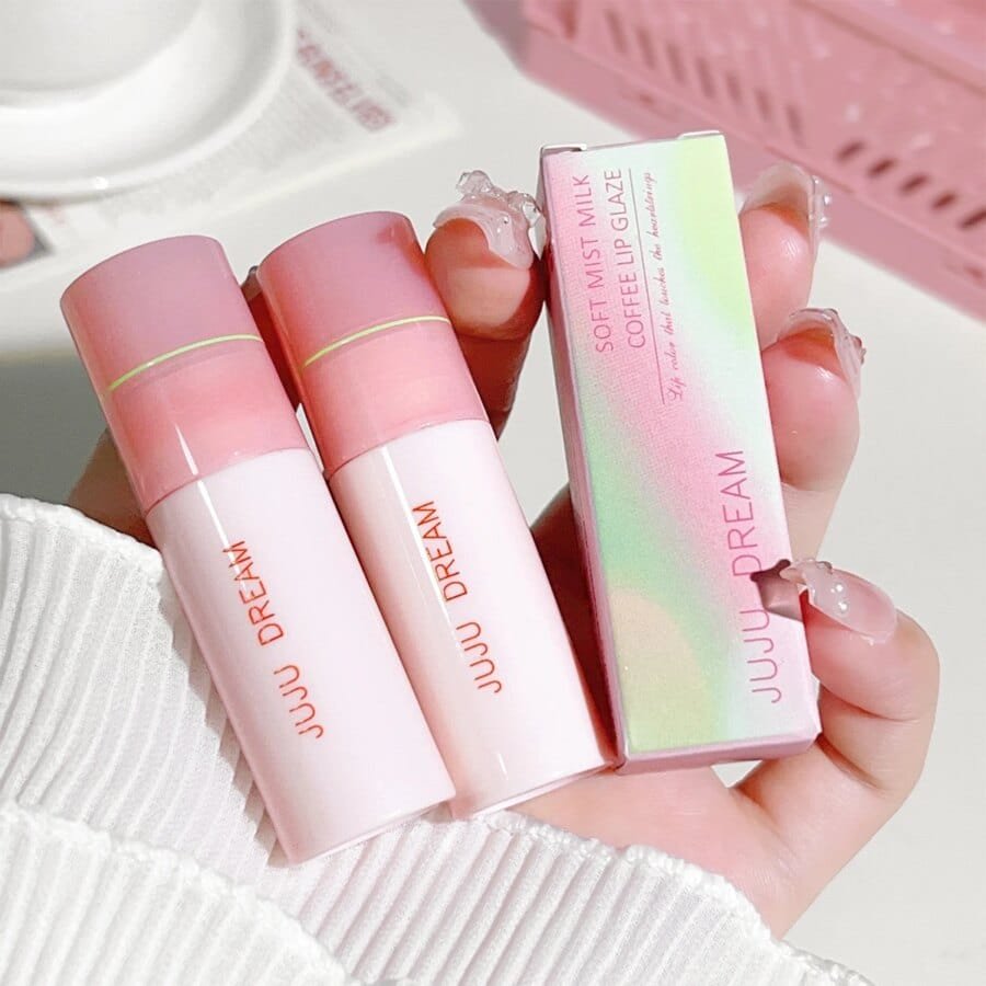 Velvety Matte Lipstick Mist Effect – Milk Coffee Tone, Light and Soft Texture - Image 5