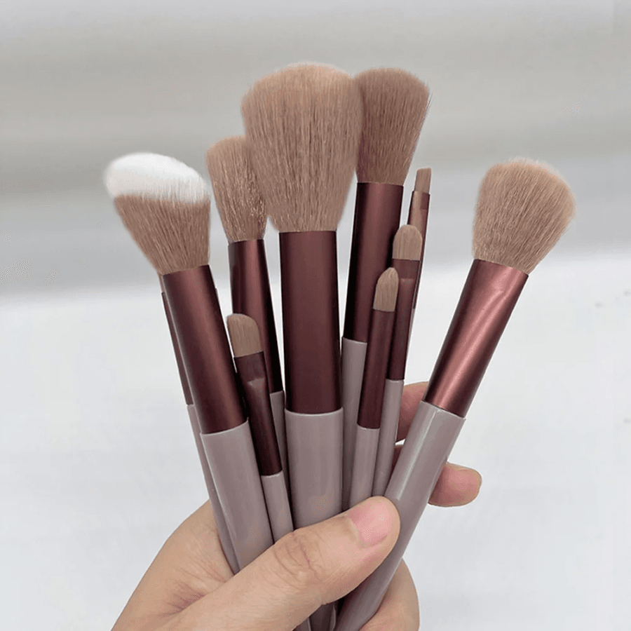 13 Piece Makeup Brush Set - Soft Eyeshadow, Foundation and Blush Brushes with Case - Image 6