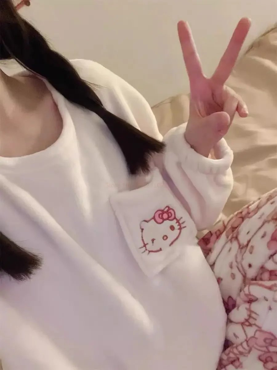 hot Sanrio Cartoon Japanese Hello Kitty Stuff Pajamas Female Flannel Winter The New Plus Thicken Velvet Sweet Keep Warm Pajamas