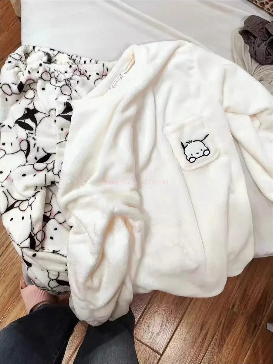hot Sanrio Cartoon Japanese Hello Kitty Stuff Pajamas Female Flannel Winter The New Plus Thicken Velvet Sweet Keep Warm Pajamas